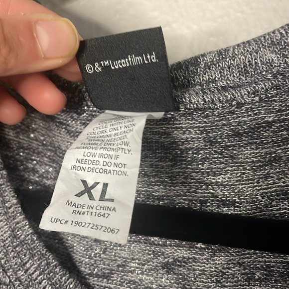 Star Wars Size XL Darth Vader Gray Glitter Top - Picture 6 of 9